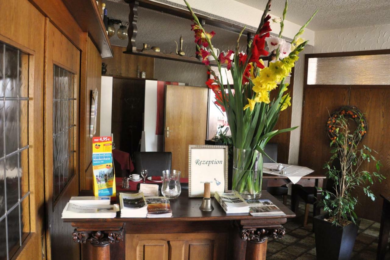 Effelder Buergerstube Hotel Wassenberg Ngoại thất bức ảnh